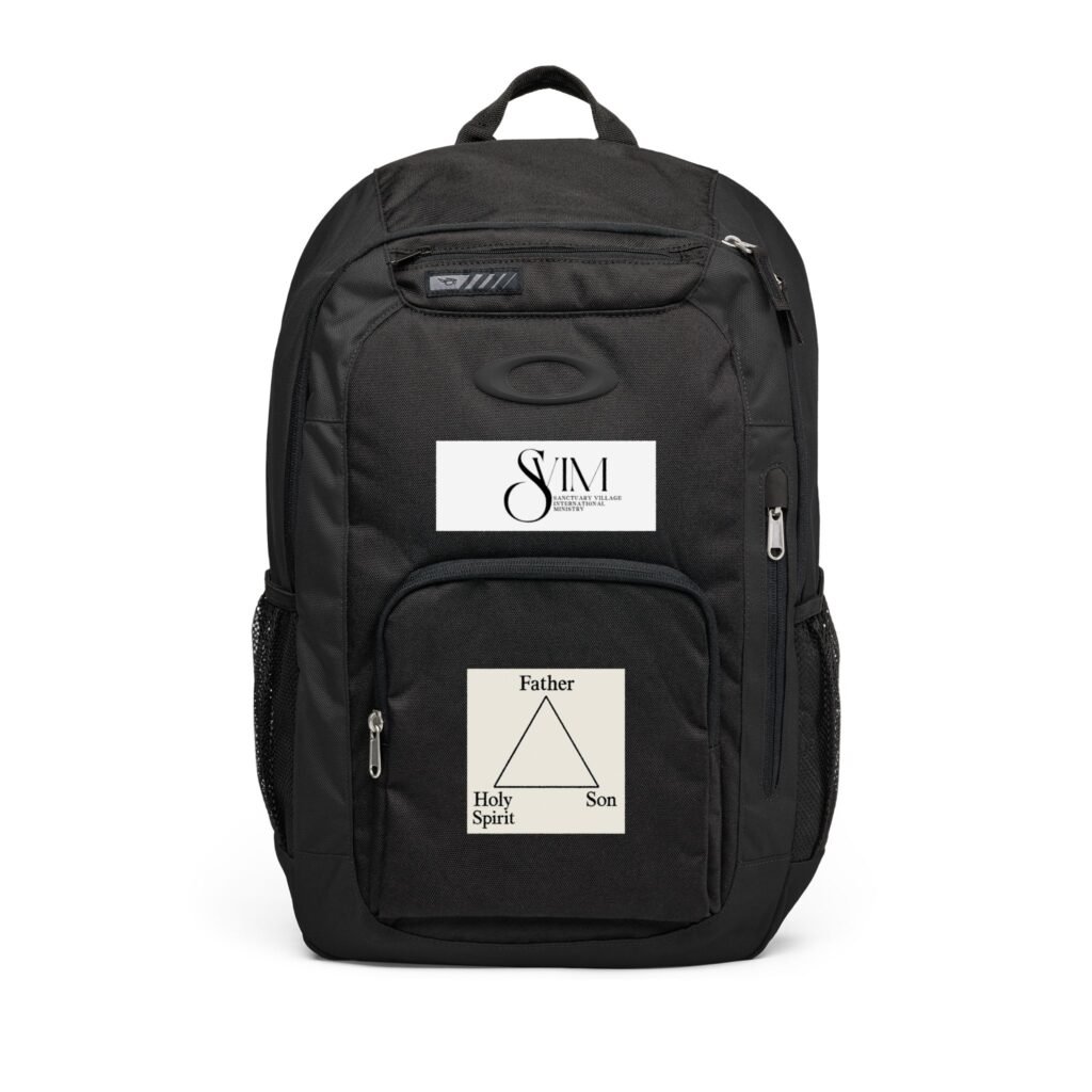 Enduro 22L Backpack — Minimalist Patch Design for Travel, School & Everyday Use